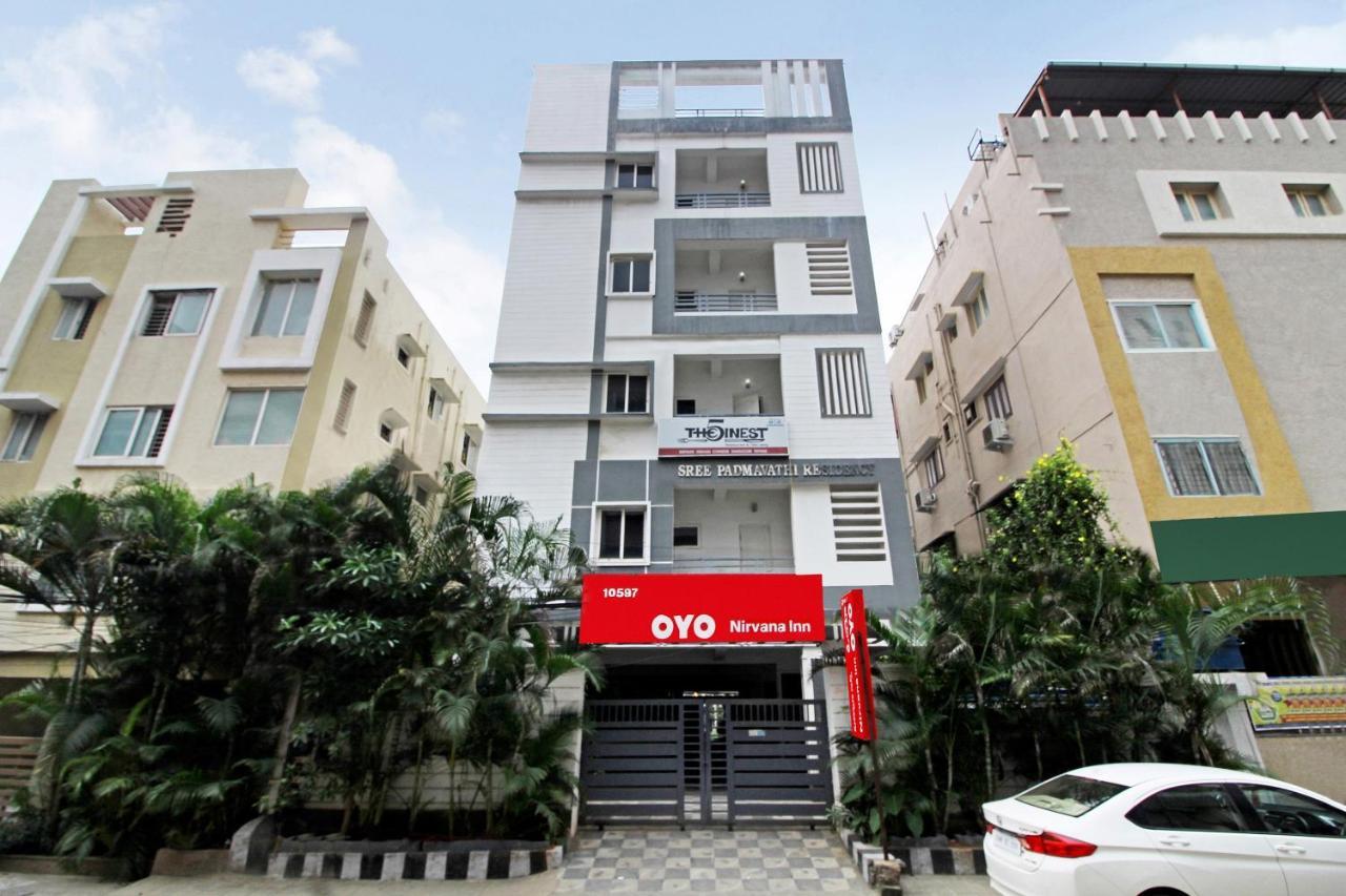 Flagship Sri Nirvana Inn Near Shilparamam Kondapur  ภายนอก รูปภาพ